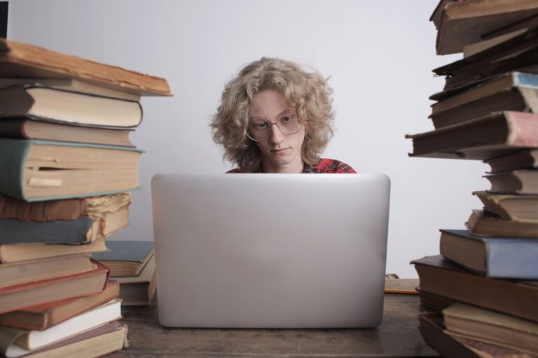 Overcoming challenges: Stories of student resilience in 2025