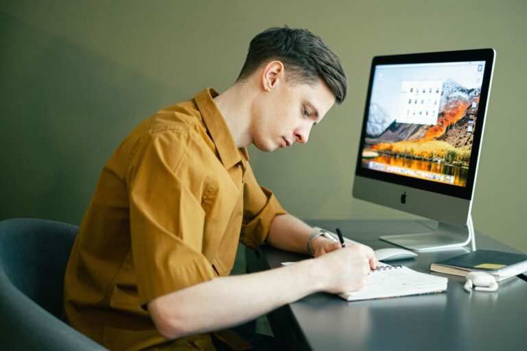 The future of learning: Trends in courses and education