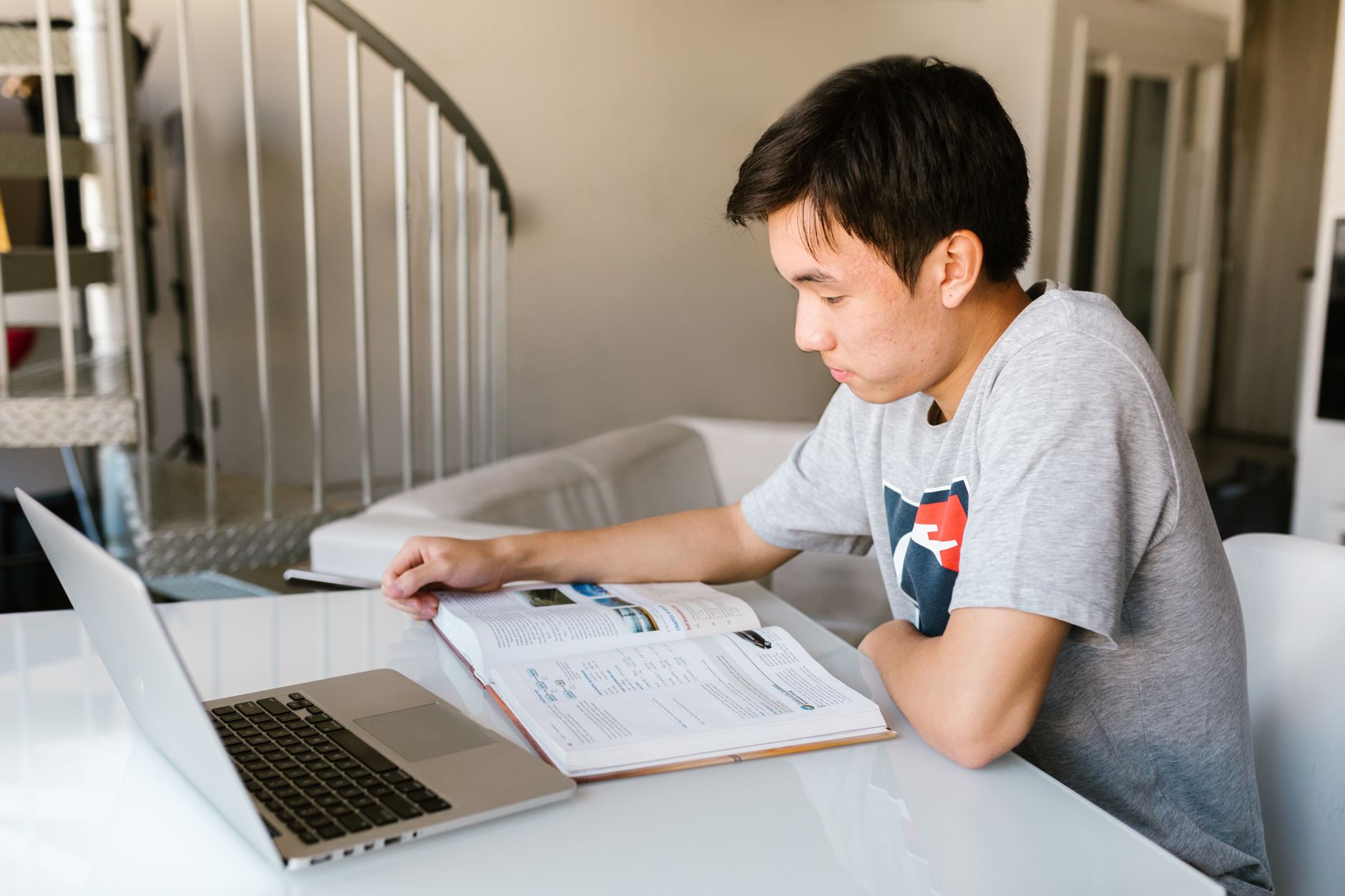 Top online platforms for education in 2025